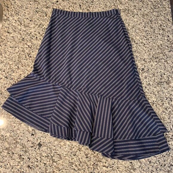 Joie Skirt 8 - Picture 4 of 12